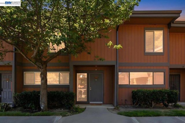 38623 Cherry Lane # 171, Fremont
