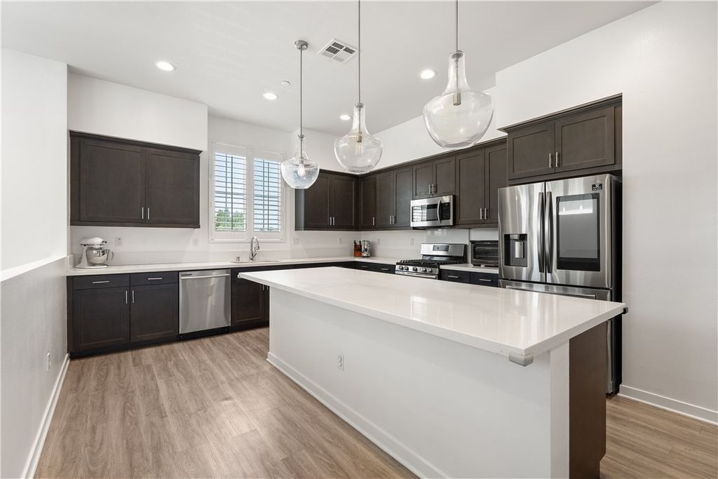 8336 N Peyton Way, West Hills