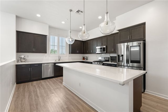8336 N Peyton Way, West Hills