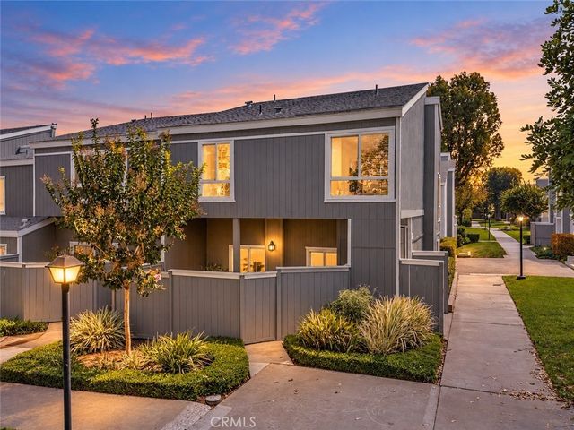 2710 W Segerstrom Avenue # F, Santa Ana