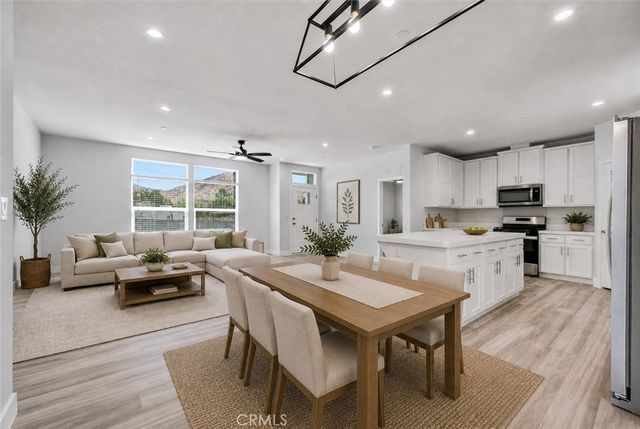 31146 Fretwell, Homeland