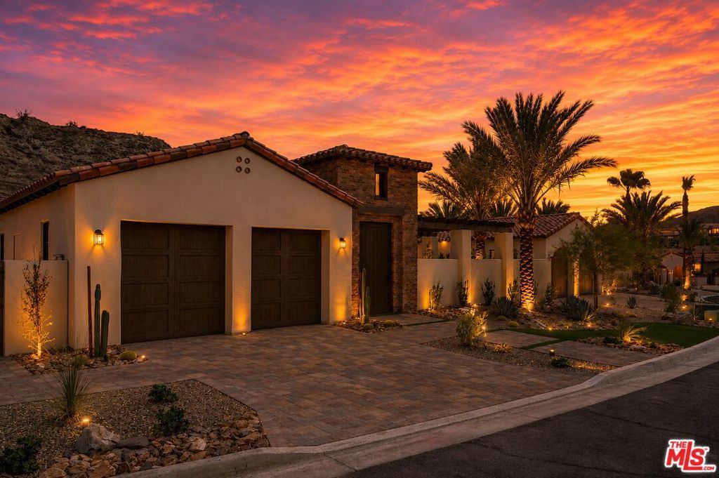 24 Santa Rosa Mountain Lane, Rancho Mirage