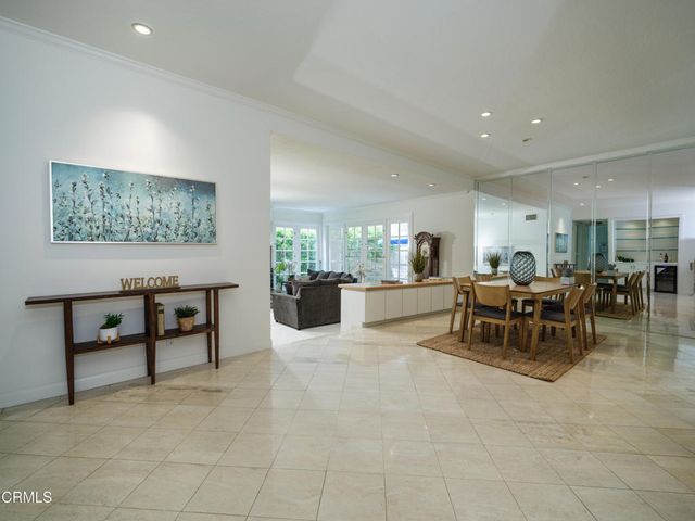 1260 S Beverly Glen Boulevard # 104, Los Angeles