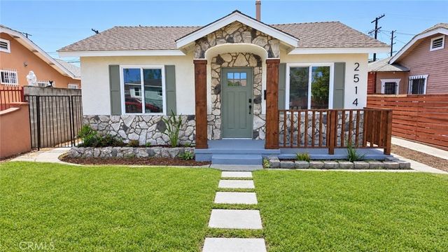 2514 Exposition Place, Los Angeles
