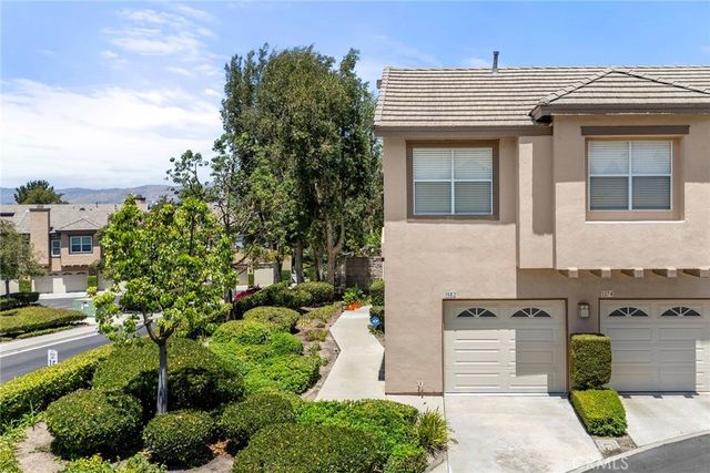 1382 S Country Glen Way, Anaheim Hills