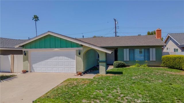 1215 E Mardell, Orange