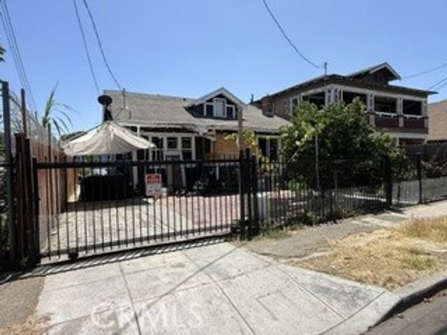 336 W 45th Street, Los Angeles