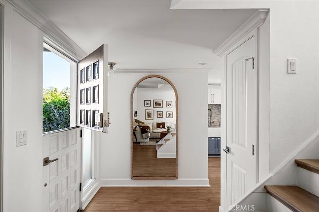 368 Genoa, Costa Mesa