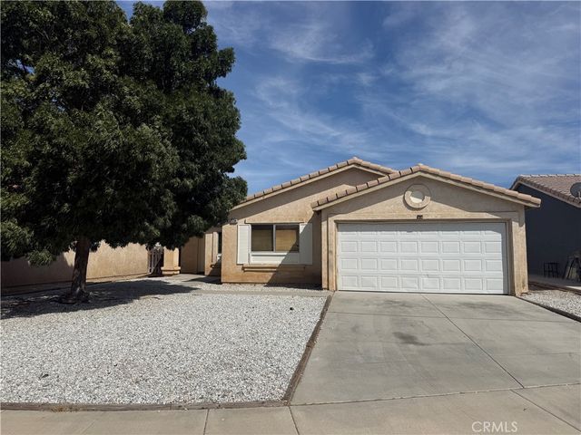 15189 Sunflower, Victorville
