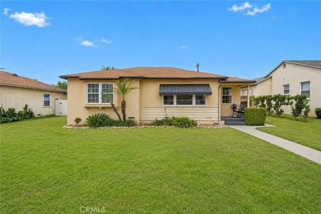 837 N 10th Avenue, Upland