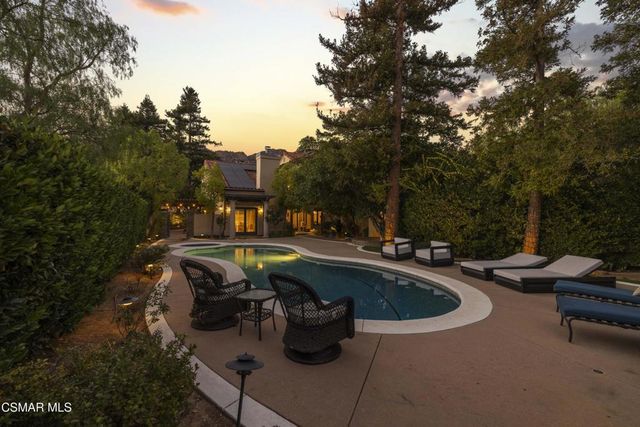 4901 Pathfinder Avenue, Westlake Village