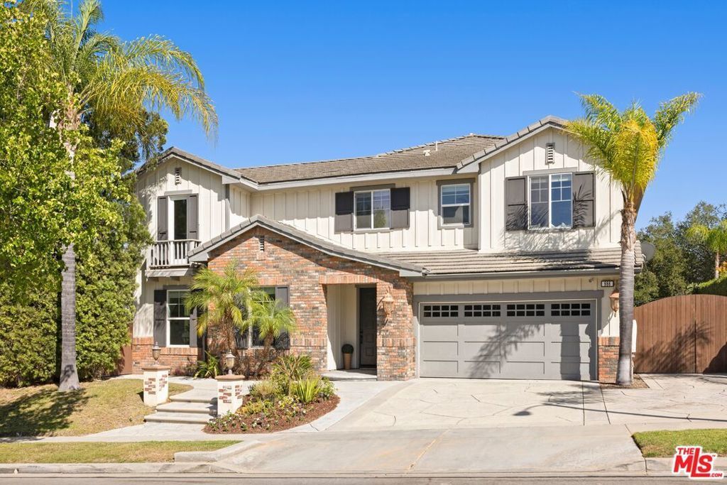 886 Hemlock Ridge Court, Simi Valley