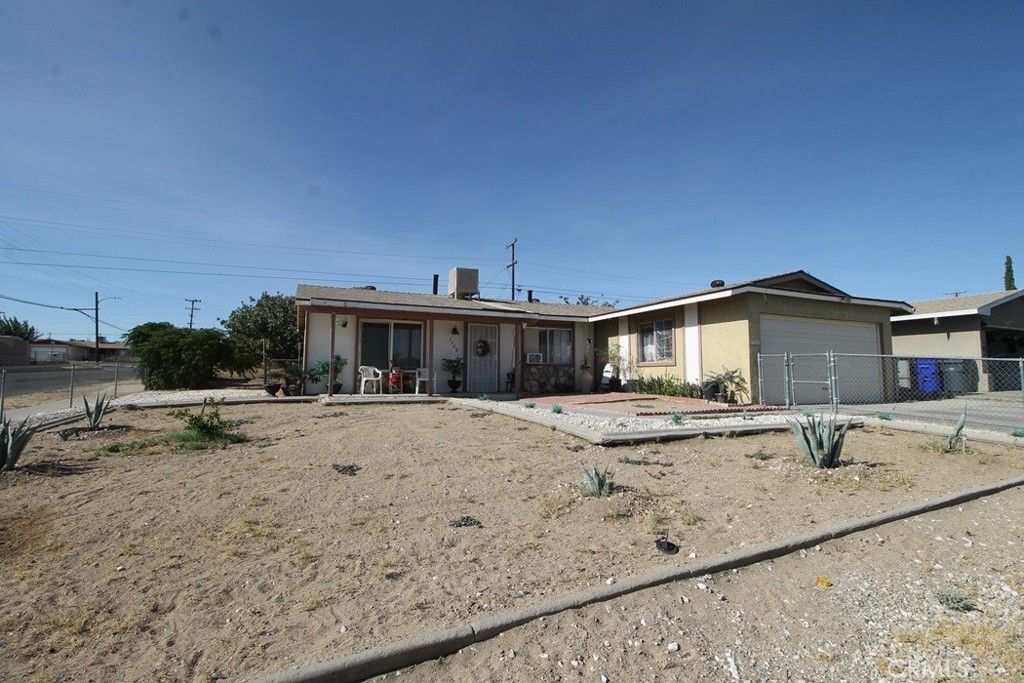 1540 Sunset, Barstow