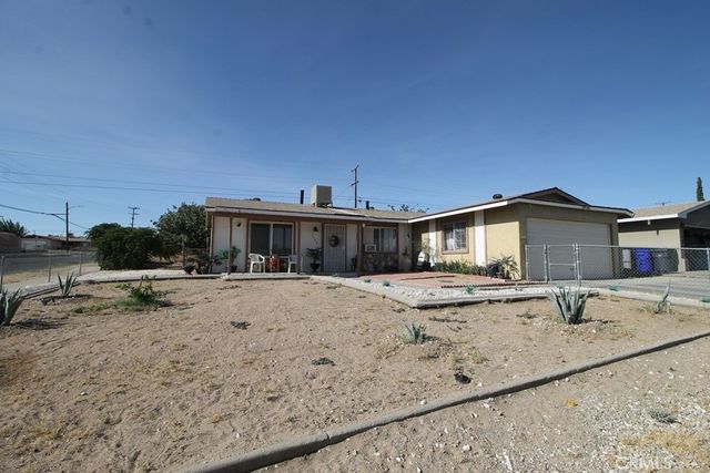 1540 Sunset, Barstow