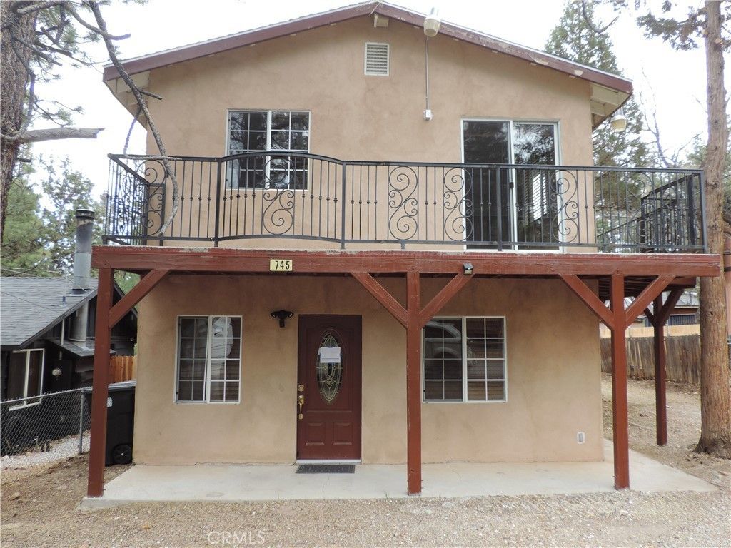 745 Sunset, Sugarloaf