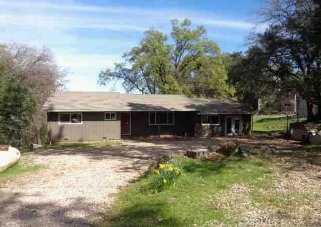 11310 Clinton Bar, Pine Grove