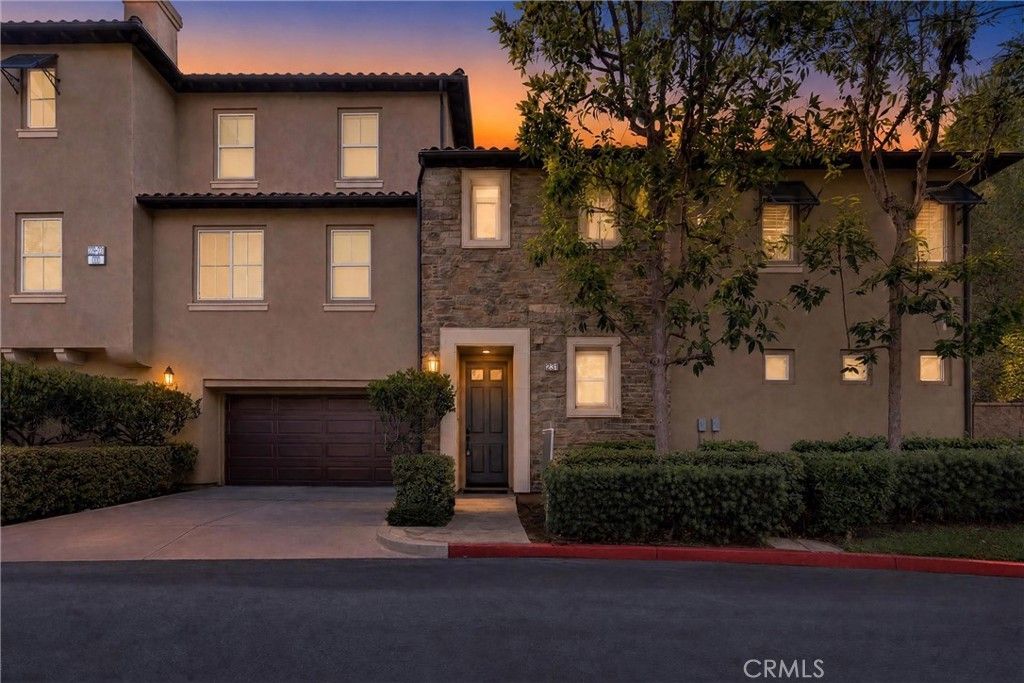 231 Lonetree, Irvine