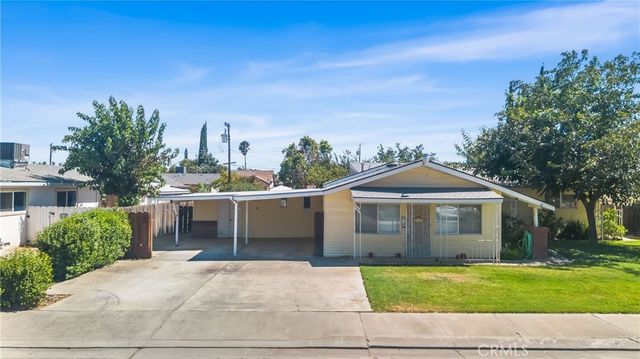 1163 Santa Lea, Los Banos