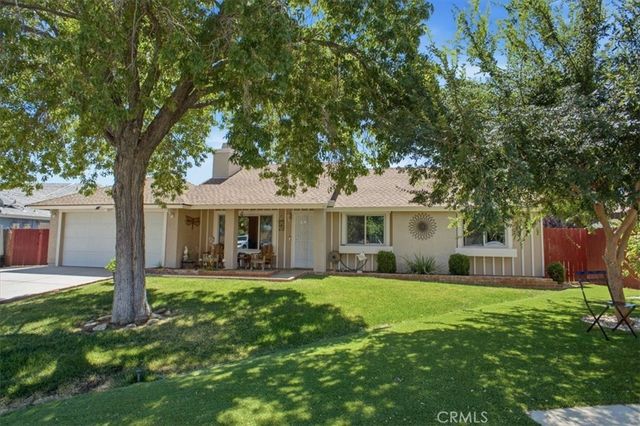37416 17th E, Palmdale
