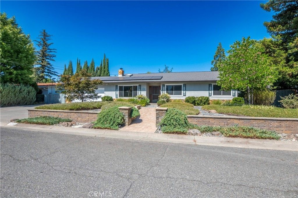 1050 Holben, Chico