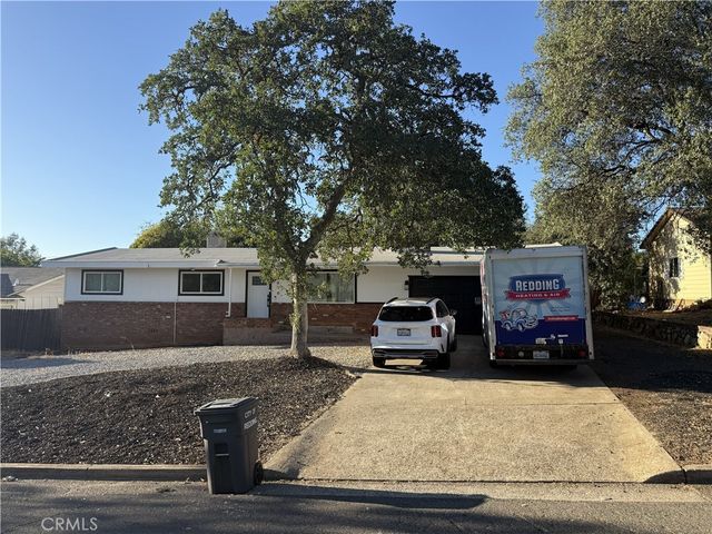 1448 Mistletoe Lane, Redding