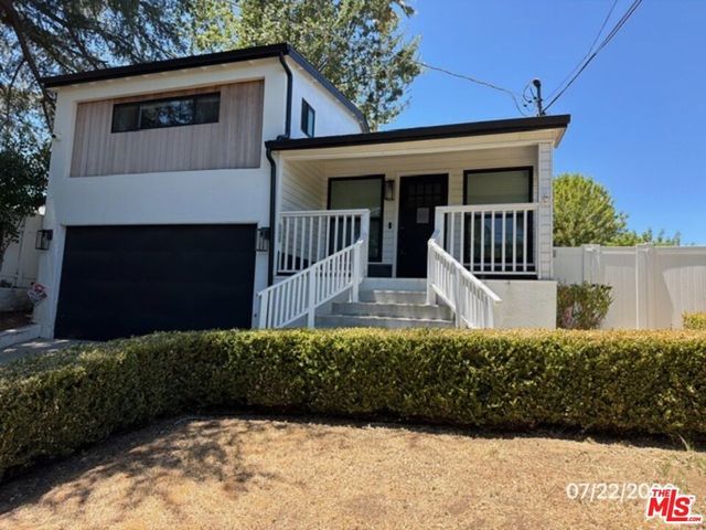 5433 Tampa Avenue, Los Angeles