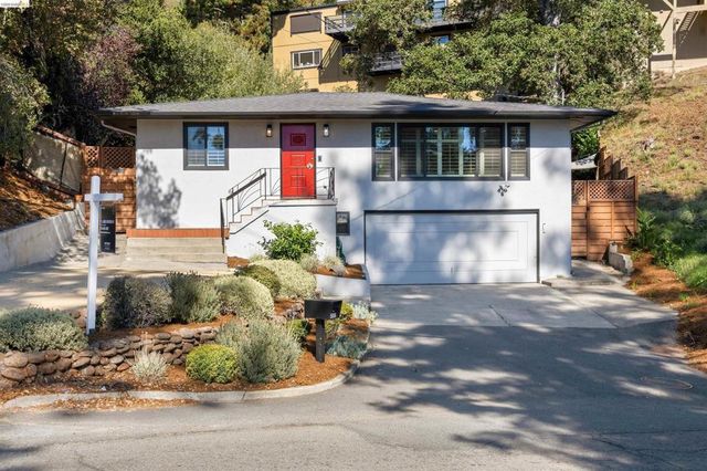 5696 Colton Blvd, Oakland
