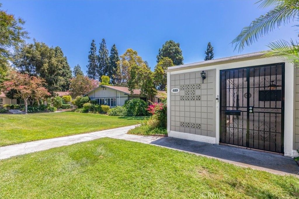 489 Callie Cadiz # B, Laguna Woods