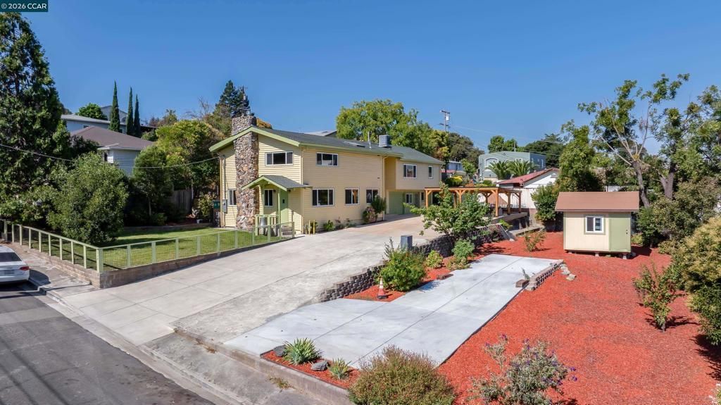 748 3rd Ave., Pinole