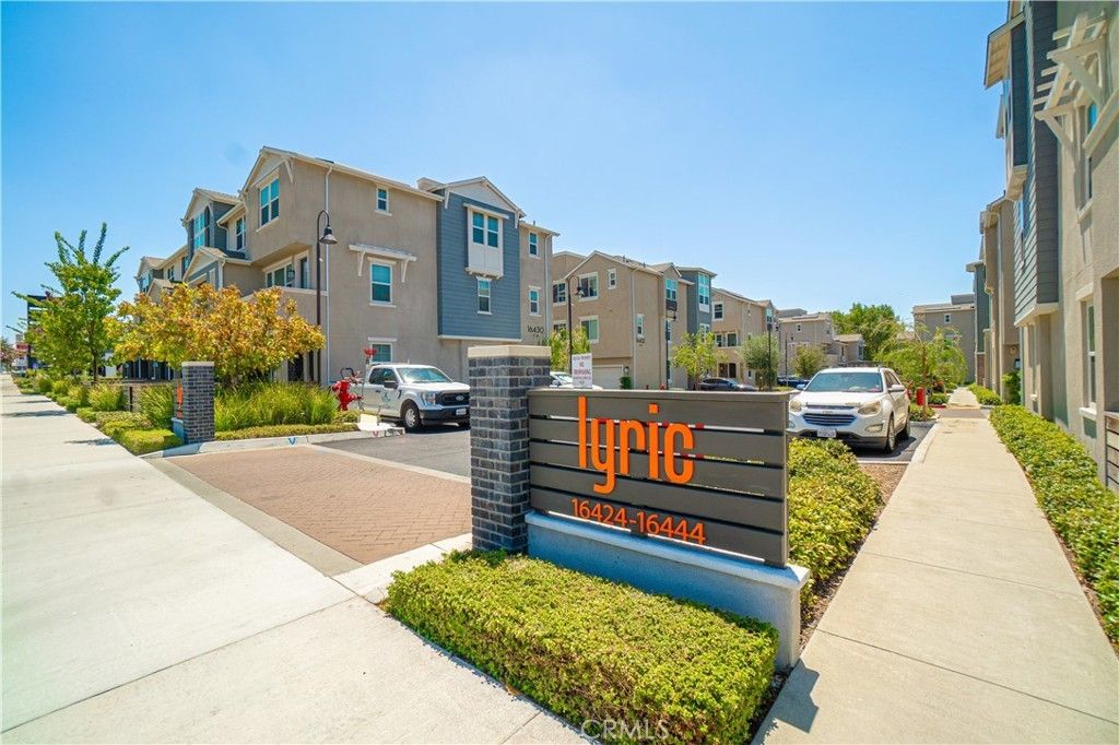 16434 Whittier #6 Boulevard, Whittier