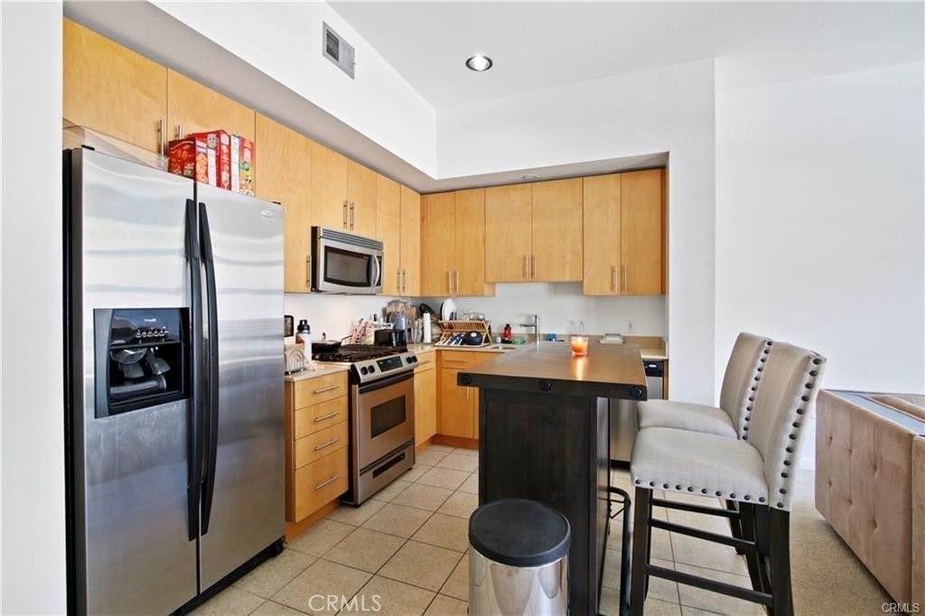 133 The Promenade N # 304, Long Beach