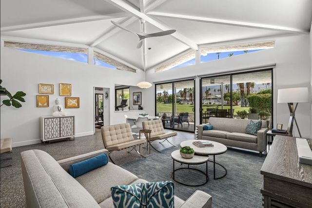 2233 S Madrona Drive, Palm Springs