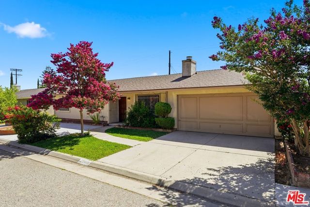 7042 Jon Allan Drive, Los Angeles