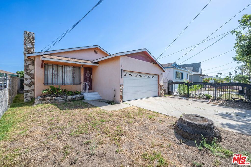 3229 W 108th Street, Inglewood