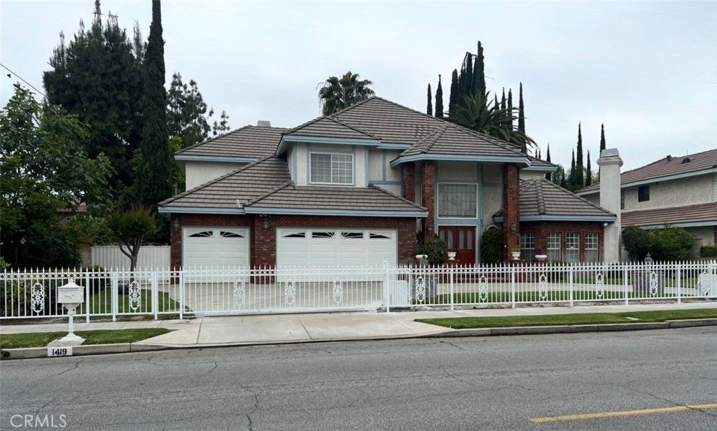 1419 Holly Avenue, Arcadia
