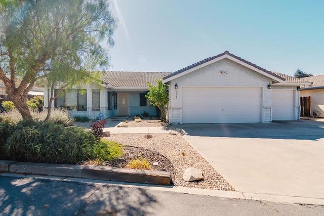 51530 Pine Creek Place, King City