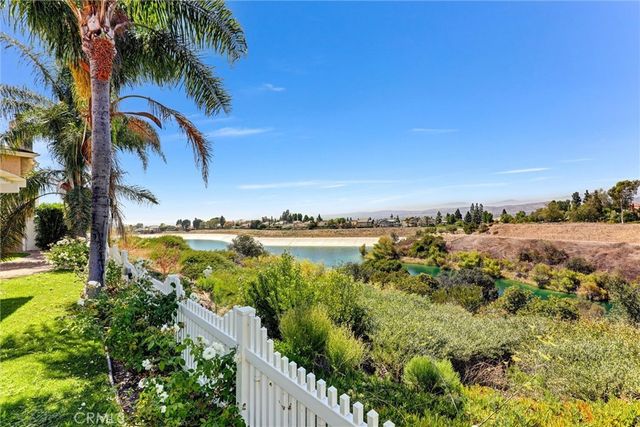 904 S Ridgecrest Circle, Anaheim Hills