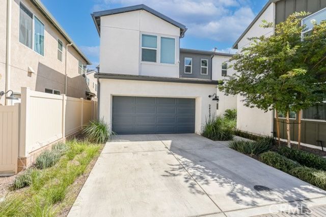 24317 Sonieta Court, Corona