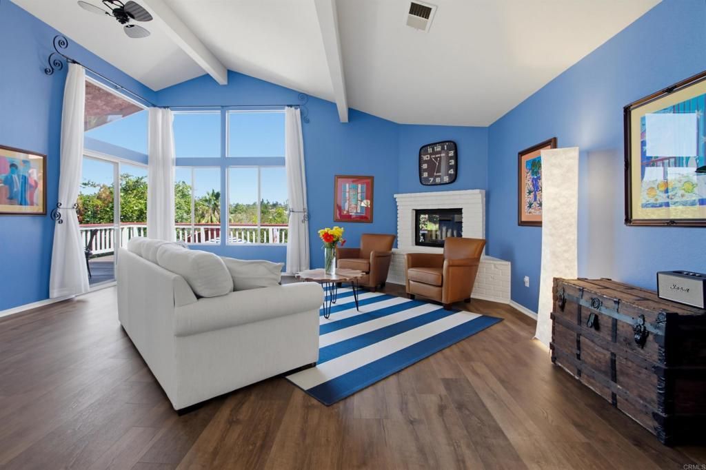 2202 Crest Hill Lane, Fallbrook