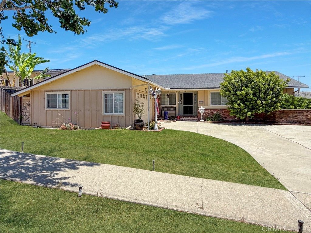 342 Ridgeway, Ventura