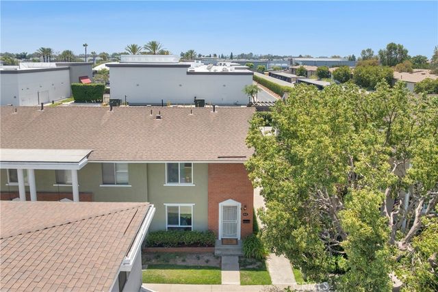 12100 Montecito #64, Los Alamitos