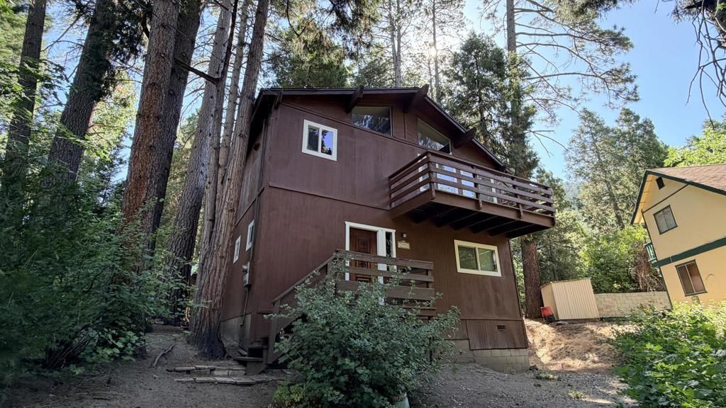 25950 Lilac Drive, Idyllwild