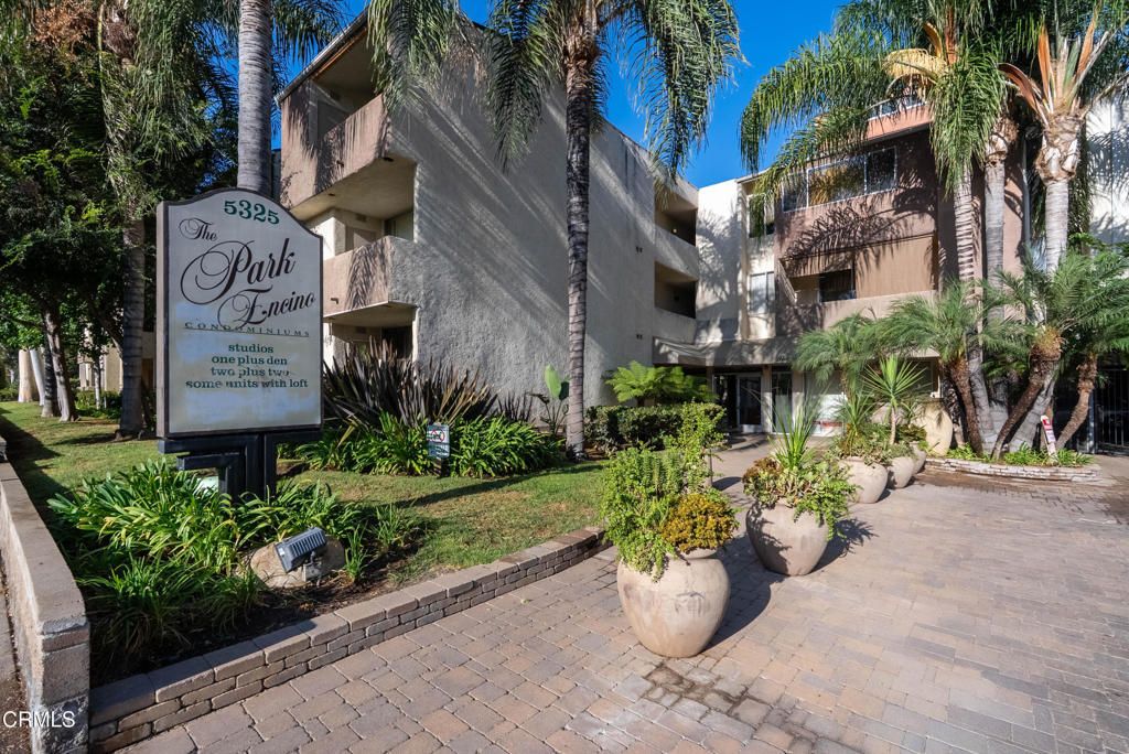 5325 Newcastle Avenue # 126, Encino