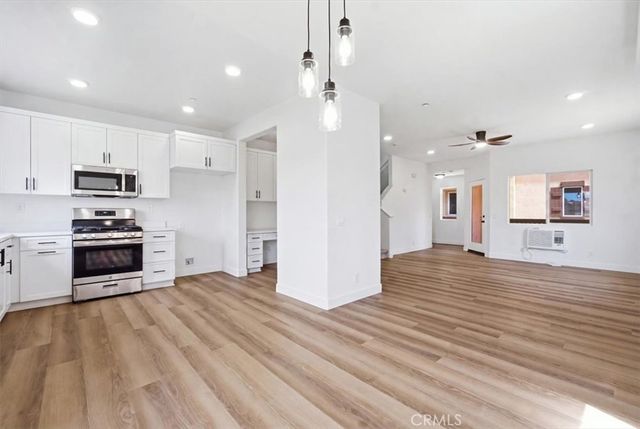 521 N Lark Ellen # D, Covina