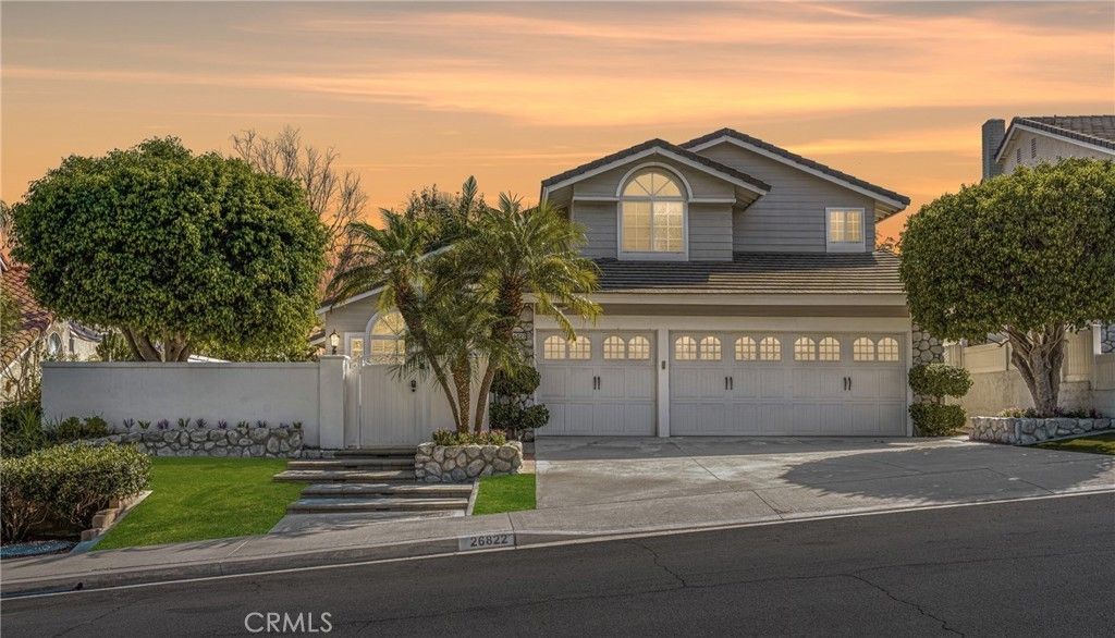 26822 Sommerset, Lake Forest