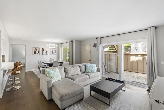 4080 Rosenda Ct # 210, San Diego