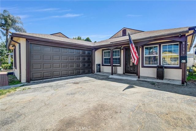 8139 Jellico Avenue, Northridge