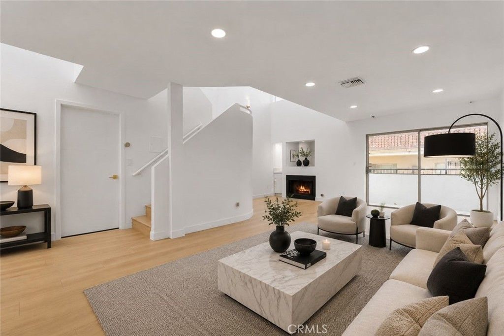 6036 Hazelhurst #c, North Hollywood
