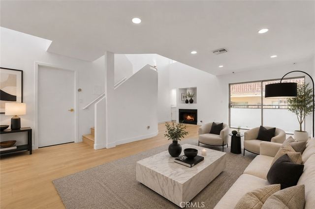 6036 Hazelhurst #c, North Hollywood