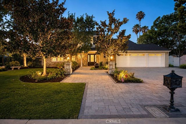 18601 Amate, Villa Park